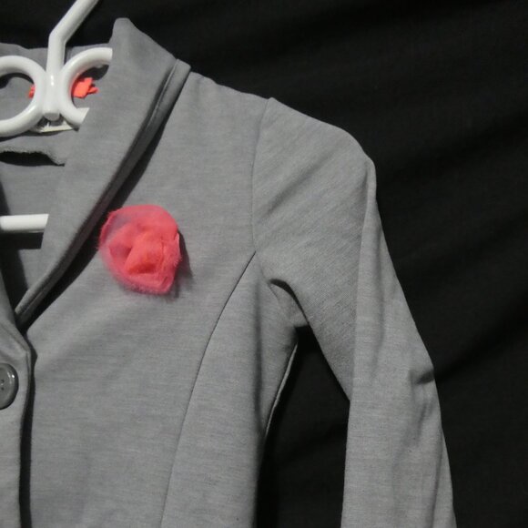 H&M | 7-8 years | Grey Dress Jacket | Button-Up Front | Pink Flower and Bow - Picture 5 of 15